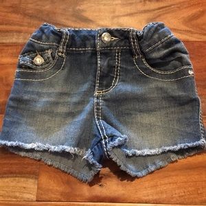 Xhilaration Cutoff Shorts Size 4